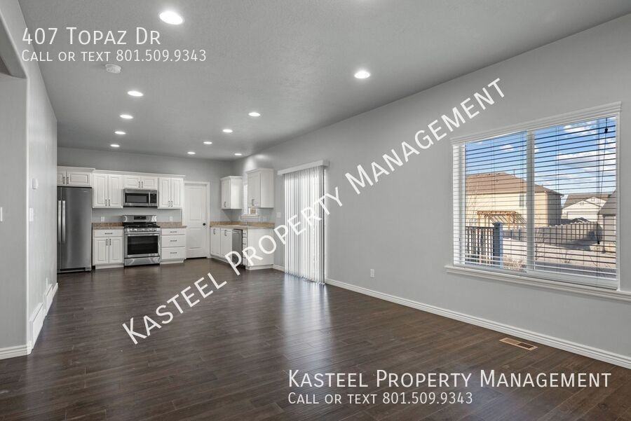 407 Topaz Dr - Photo 7 of 50