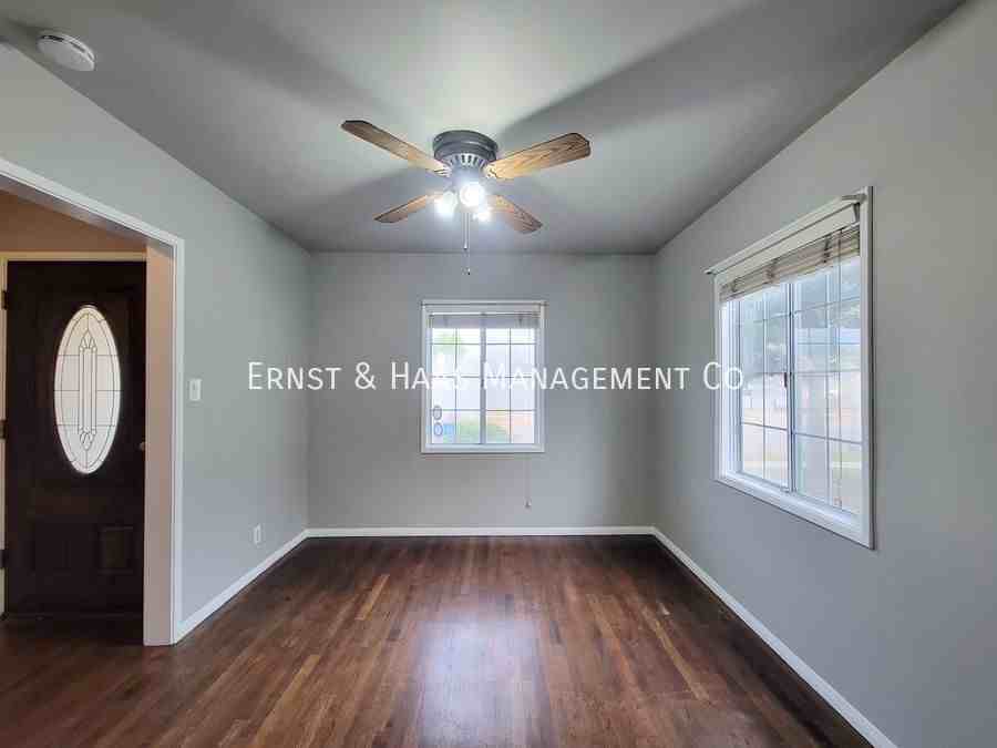 6916 E Peabody St - Photo 4 of 33