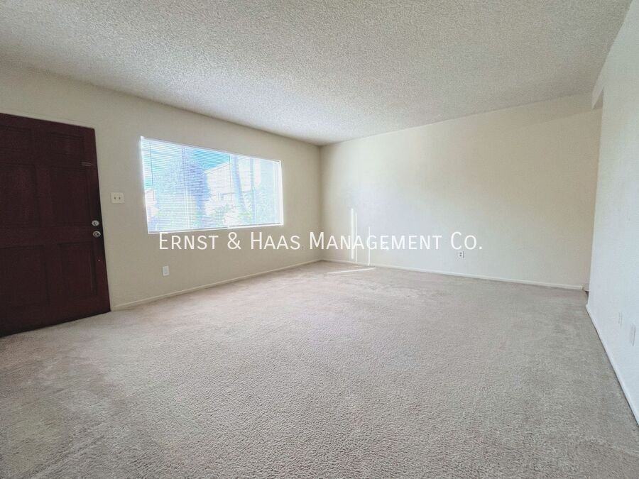 5977 Myrtle Ave - Photo 2 of 10