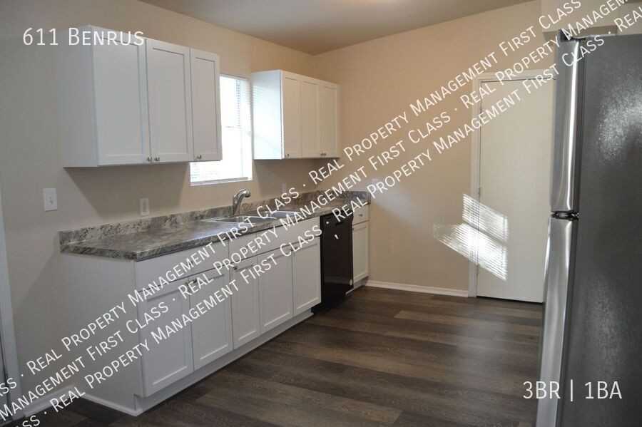 611 Benrus Blvd - Photo 4 of 7