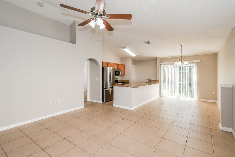 3486 Talisman Dr - Photo 5 of 16