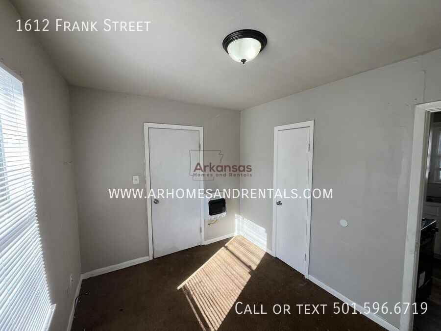 1612 Frank St - Photo 6 of 8