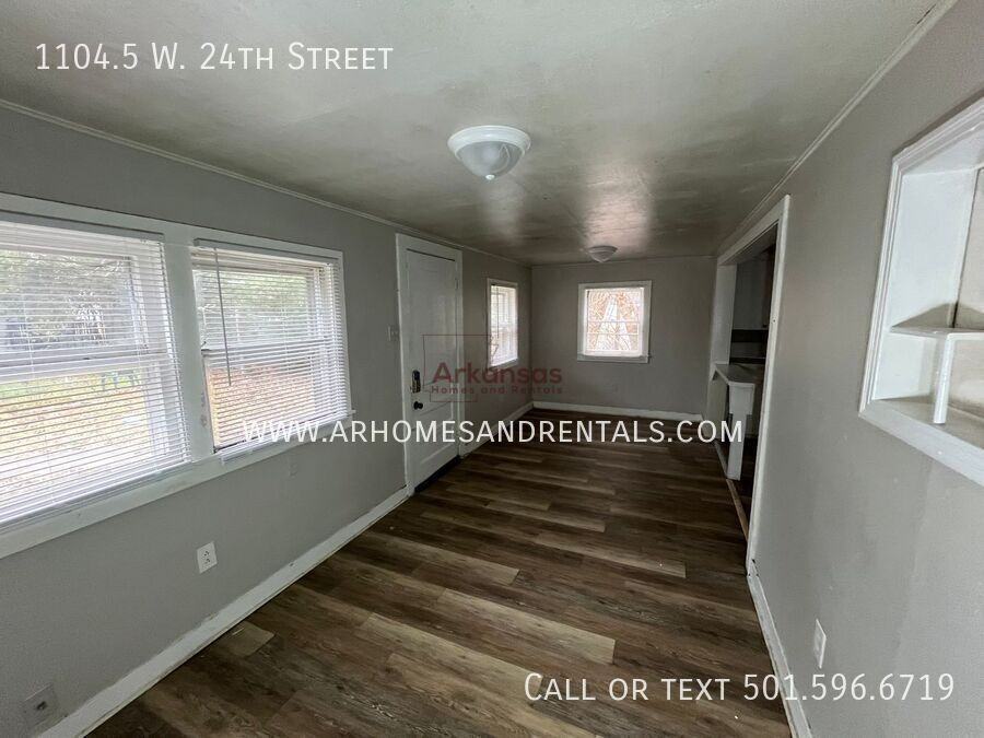 W 24th St - Photo 2 of 8