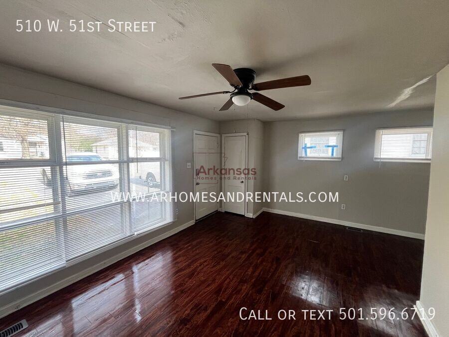 510 W 51st St - Photo 2 of 12