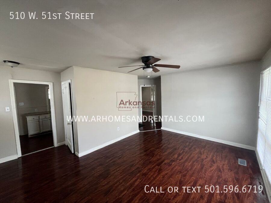 510 W 51st St - Photo 3 of 12