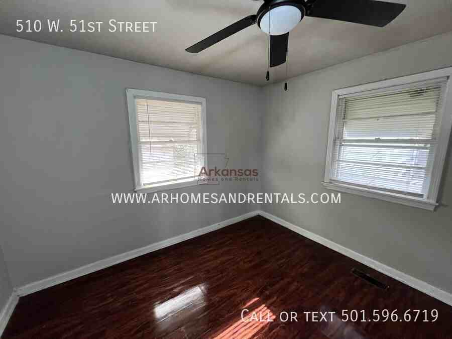 510 W 51st St - Photo 7 of 12