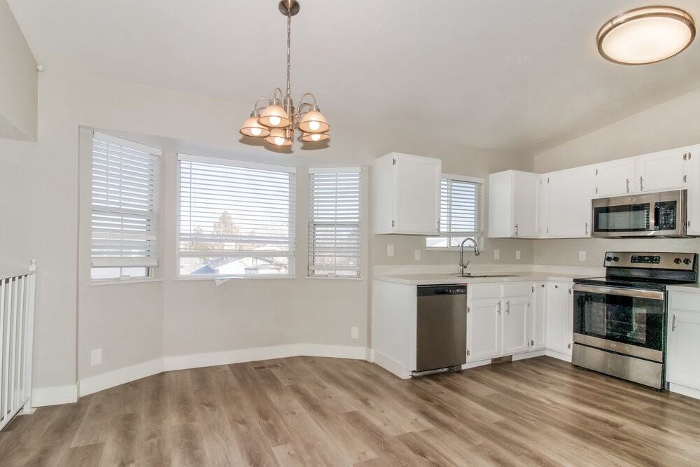 6125 Sw - Photo 6 of 18