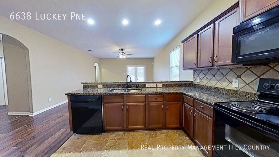 6638 Luckey Pne - Photo 5 of 17