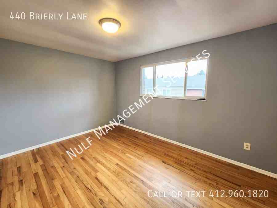 440 Brierly Ln - Photo 5 of 7