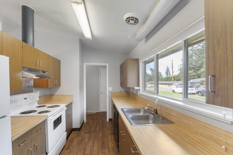 12761 Lala Cove Ln Se #8 - Photo 7 of 21