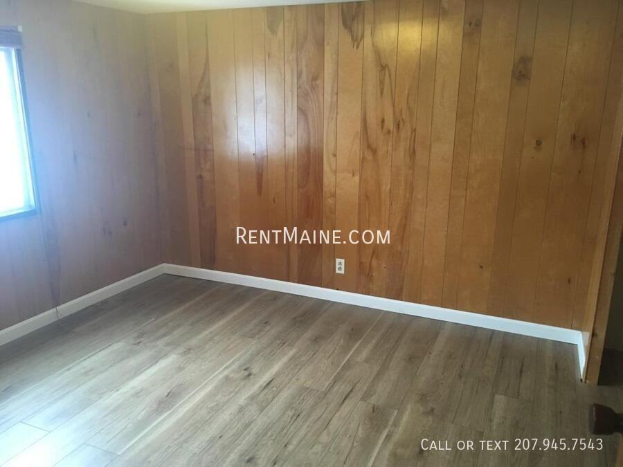 715 College Ave - Photo 5 of 12