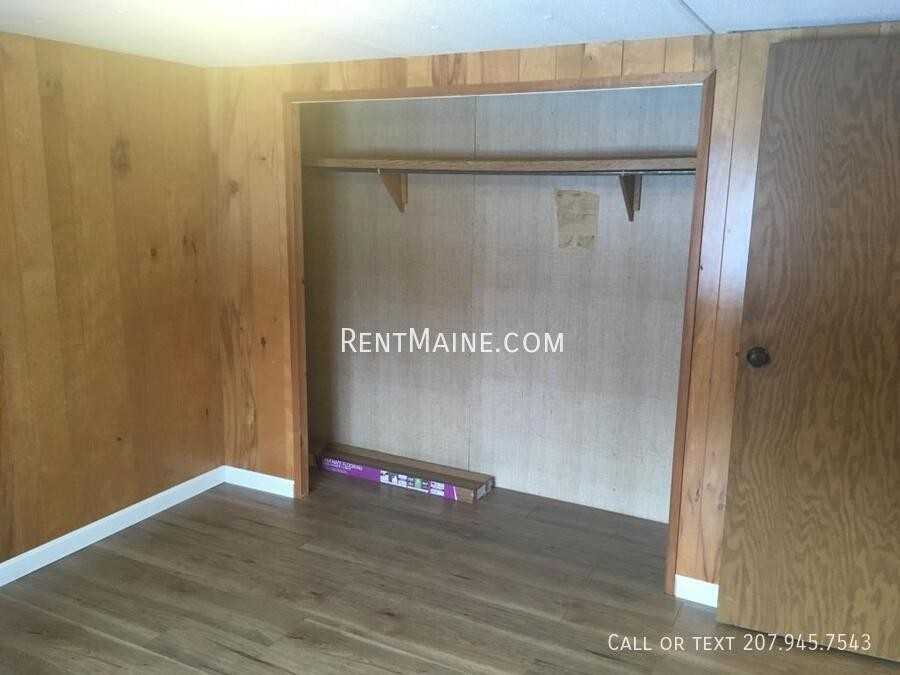 715 College Ave - Photo 6 of 12