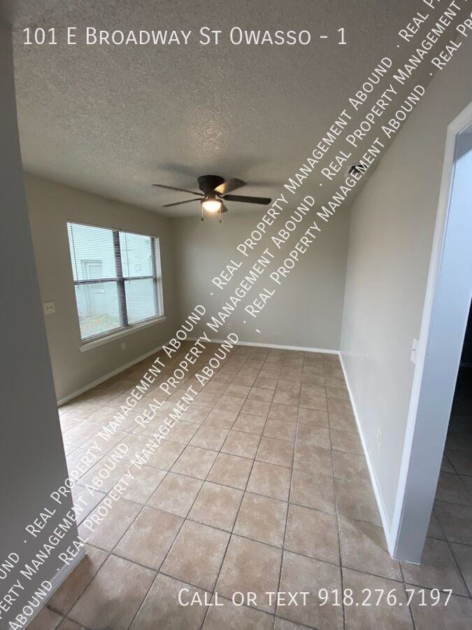 101 E Broadway St #1 - Photo 7 of 19