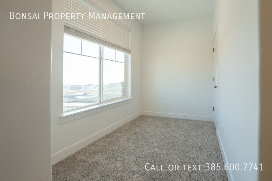 762 N Lang Ct #201 - Photo 7 of 16