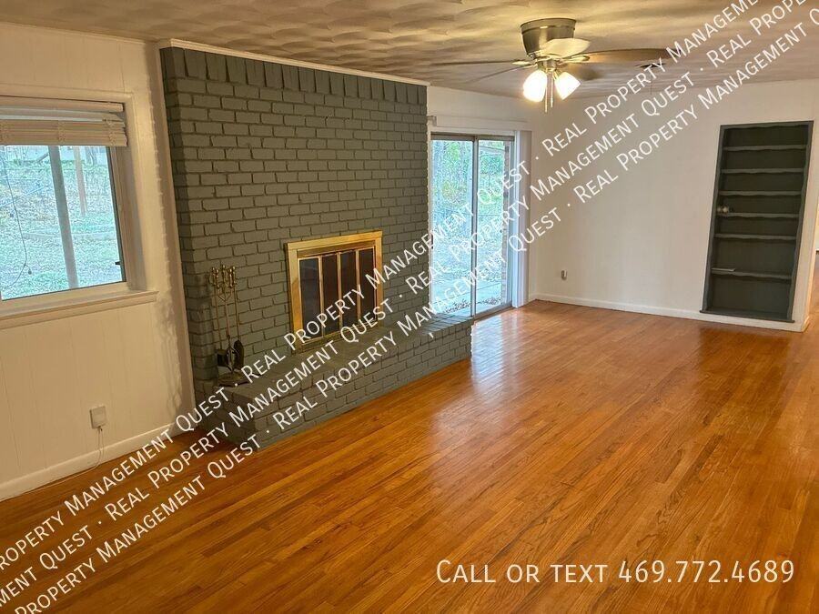 1001 Crestview Dr - Photo 2 of 17