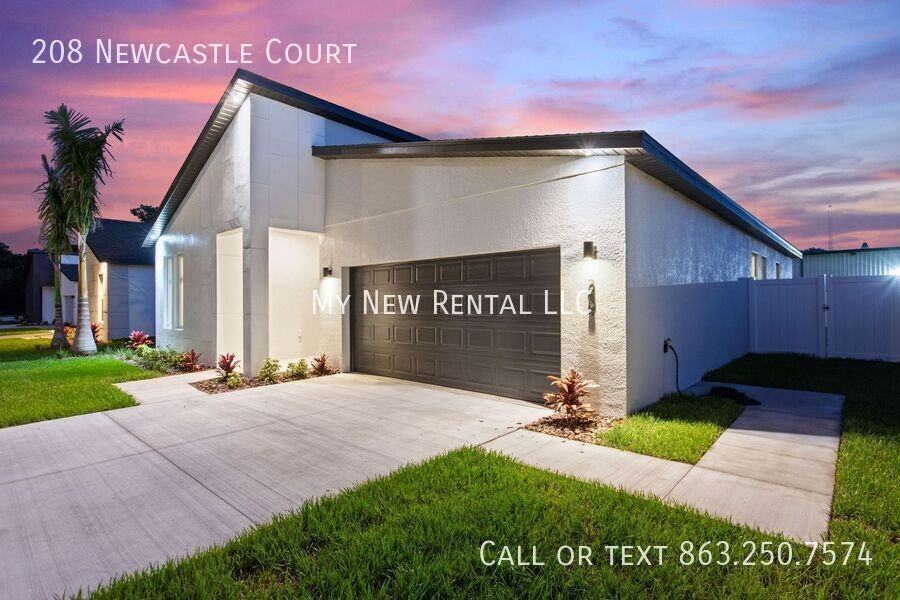 208 Newcastle Ct - Photo 4 of 38