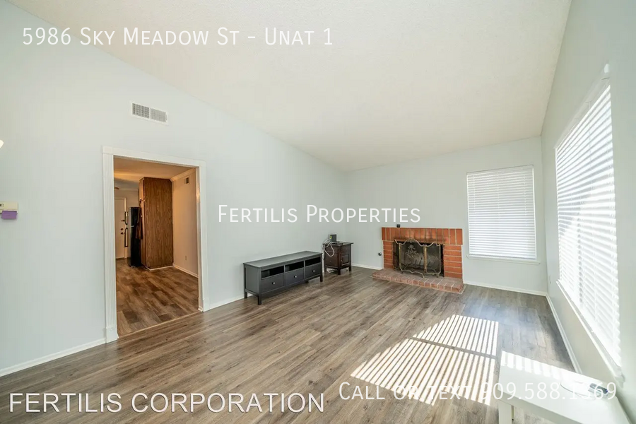 5986 Sky Meadow St - Photo 3 of 26