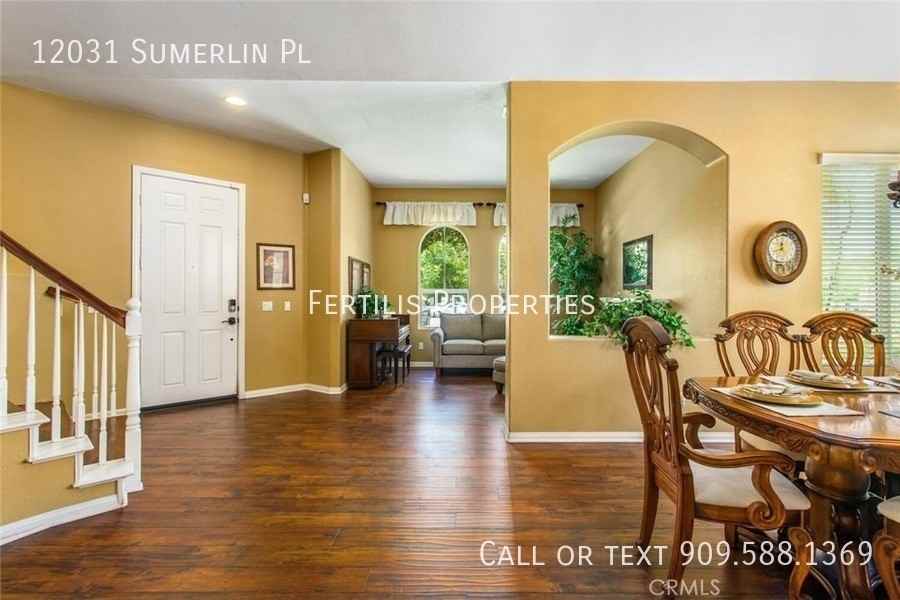 12031 Sumerlin Pl - Photo 7 of 38