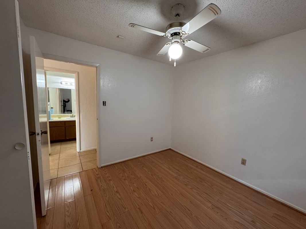 5617 Cripple Brook Ct - Photo 5 of 14