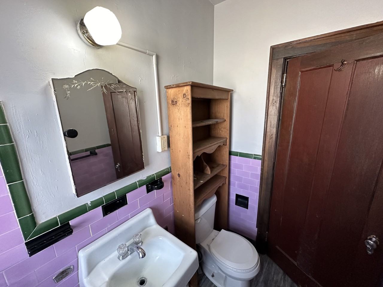 210 N Walnut St Apt 202 - Photo 6 of 10