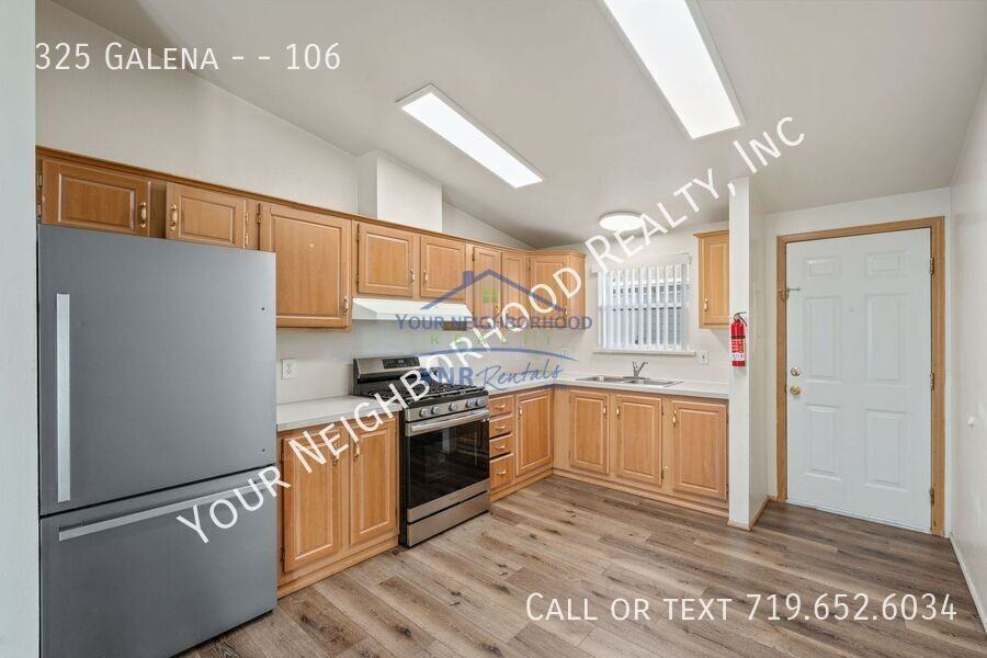 325 E Galena Ave #106 - Photo 7 of 20