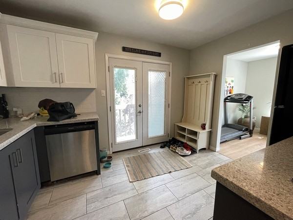 3 Herrell Ave. - Photo 4 of 29