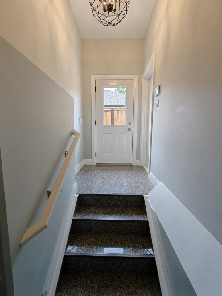 6 Helen Street #B - Photo 2 of 22