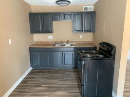 featured image of 2642 2642 - 2644 Cleveland Blvd