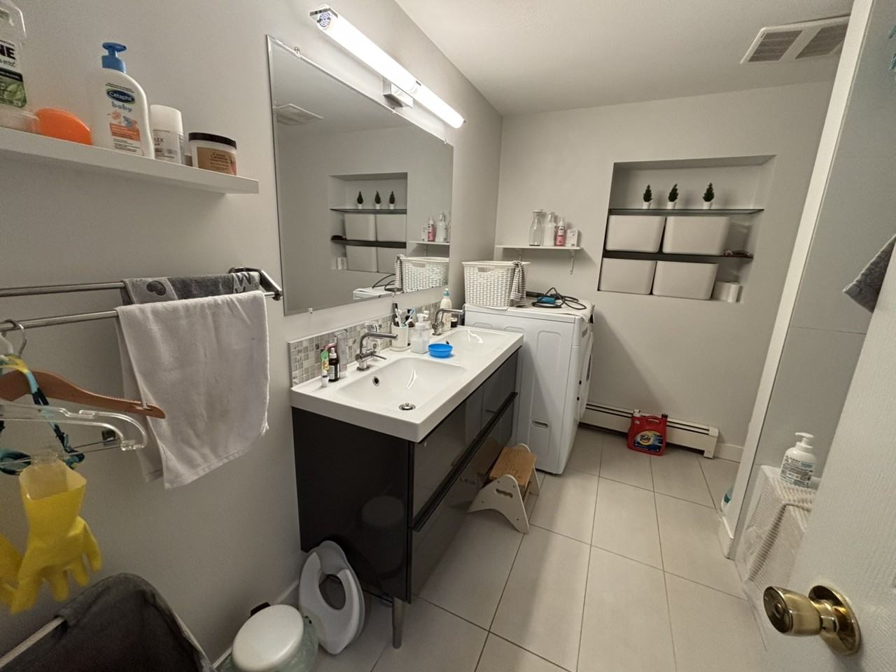 Buffalo St & Lynndale Crescent - Photo 6 of 11