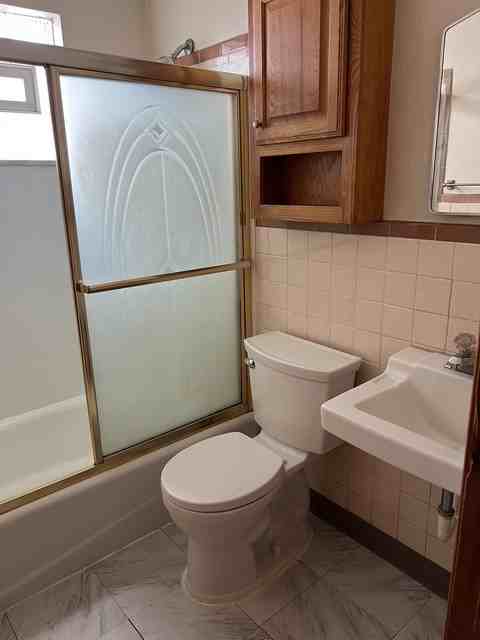 402 Brierly Lane - Photo 7 of 10