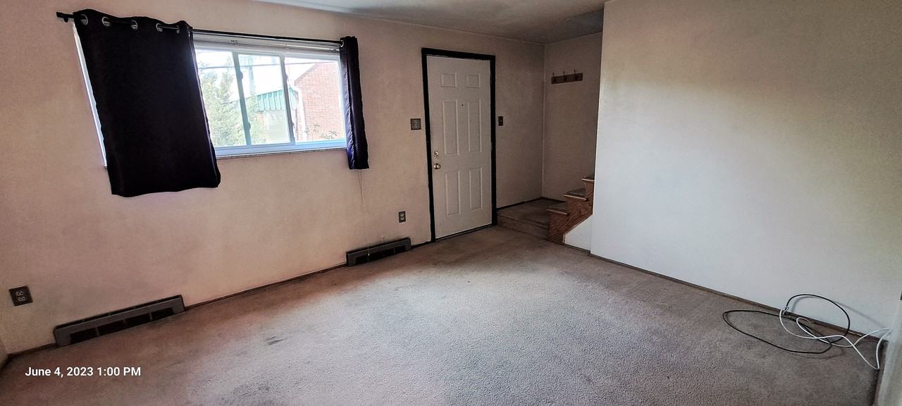 402 Brierly Lane - Photo 4 of 10