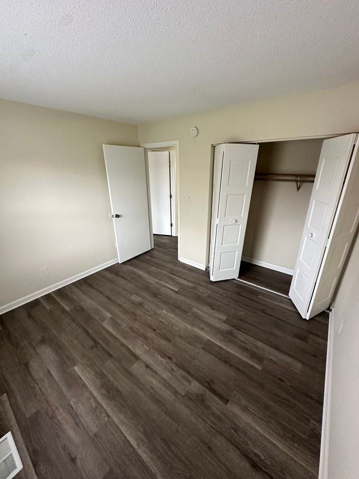 263 Keystone Dr - Photo 6 of 14