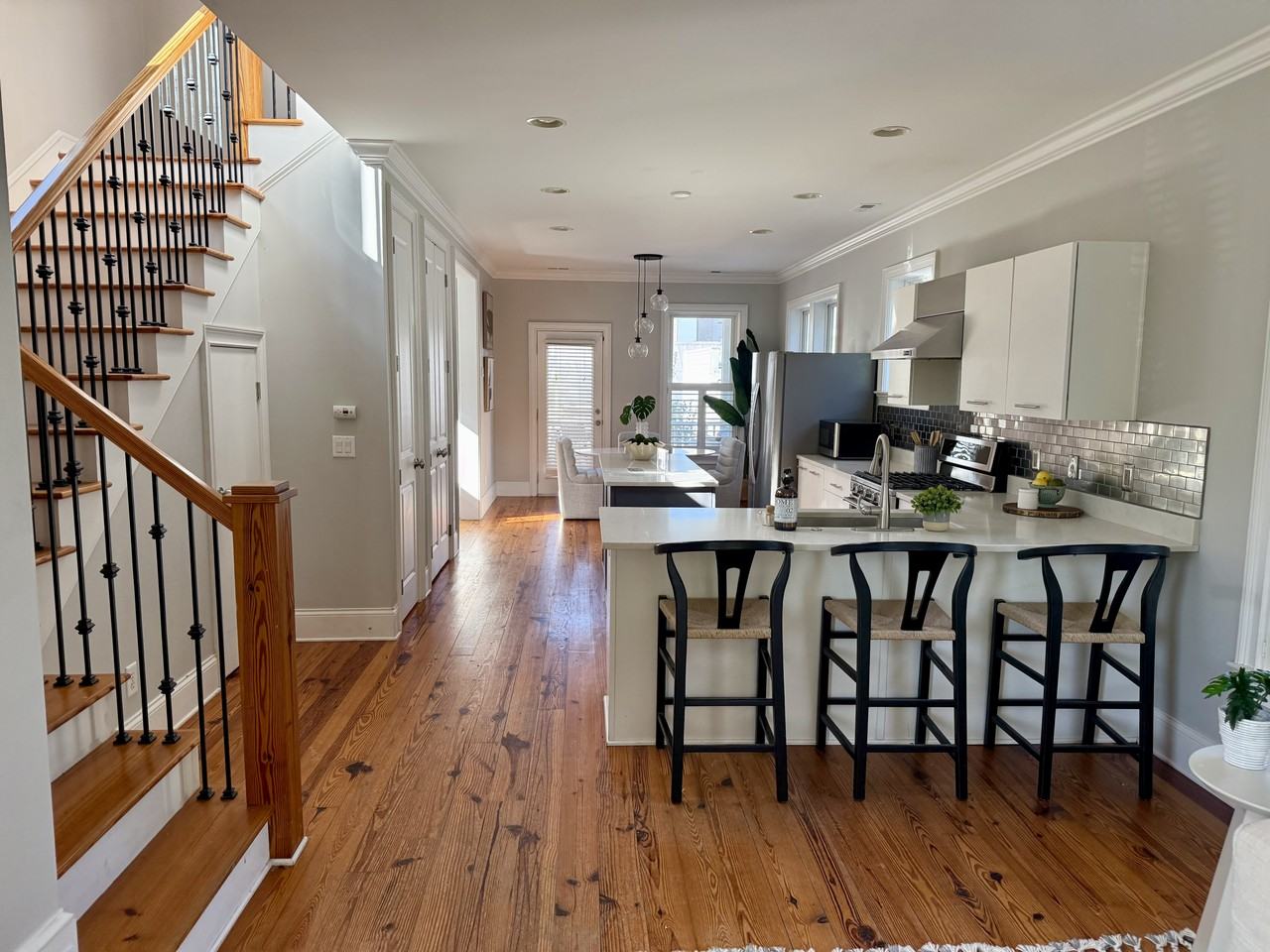 194 Fishburne St #NA - Photo 2 of 14