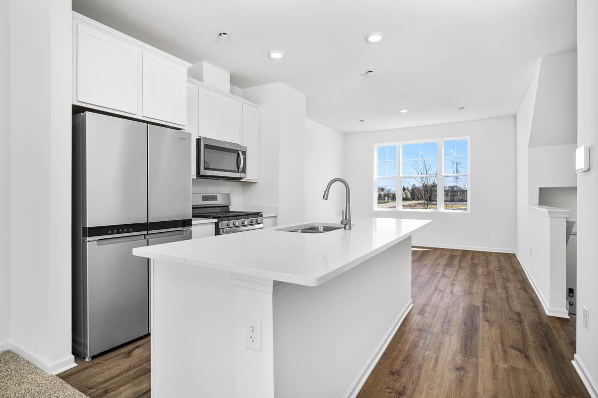 2020 Yellowstone Blvd #1 - Photo 2 of 10