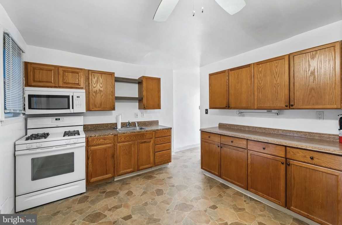 1656 Yakona Rd #NA - Photo 4 of 16