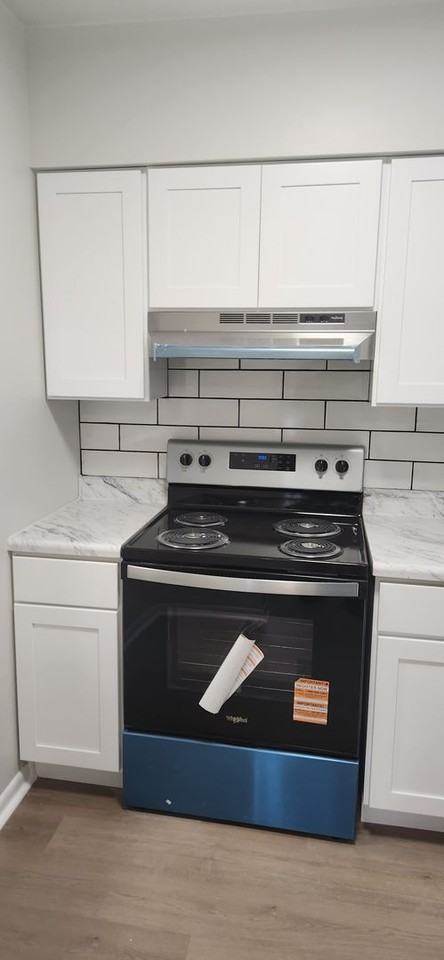 139 S State Rd - Photo 2 of 11