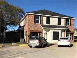 featured image of 3703 Common St #22