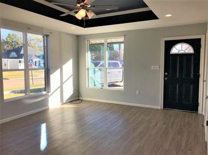 3703 Common St #22 - Photo 6 of 25