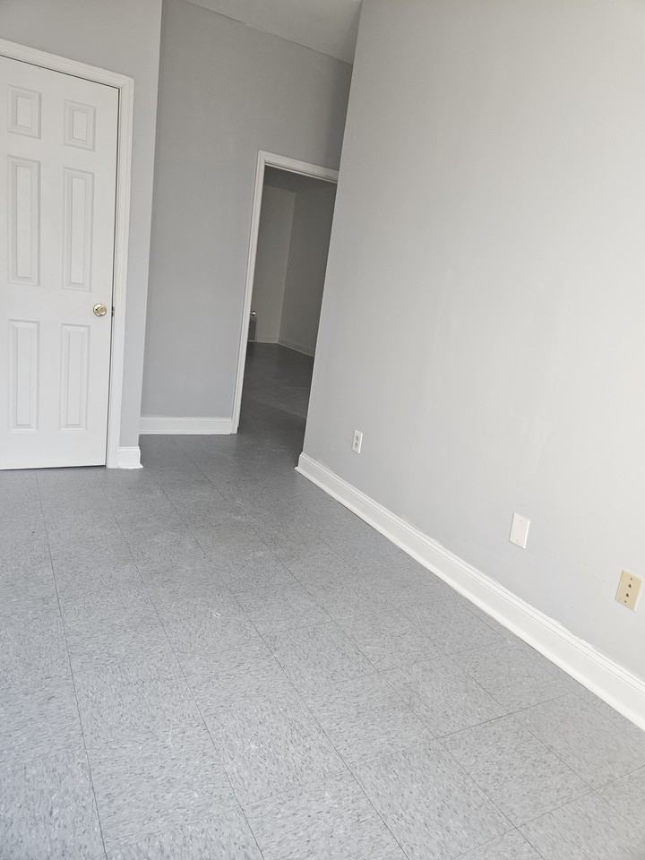 1909 Mcculloh St #2 - Photo 5 of 18