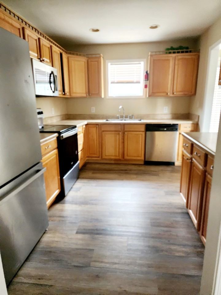 110 Old Mill Ct #1 - Photo 6 of 12