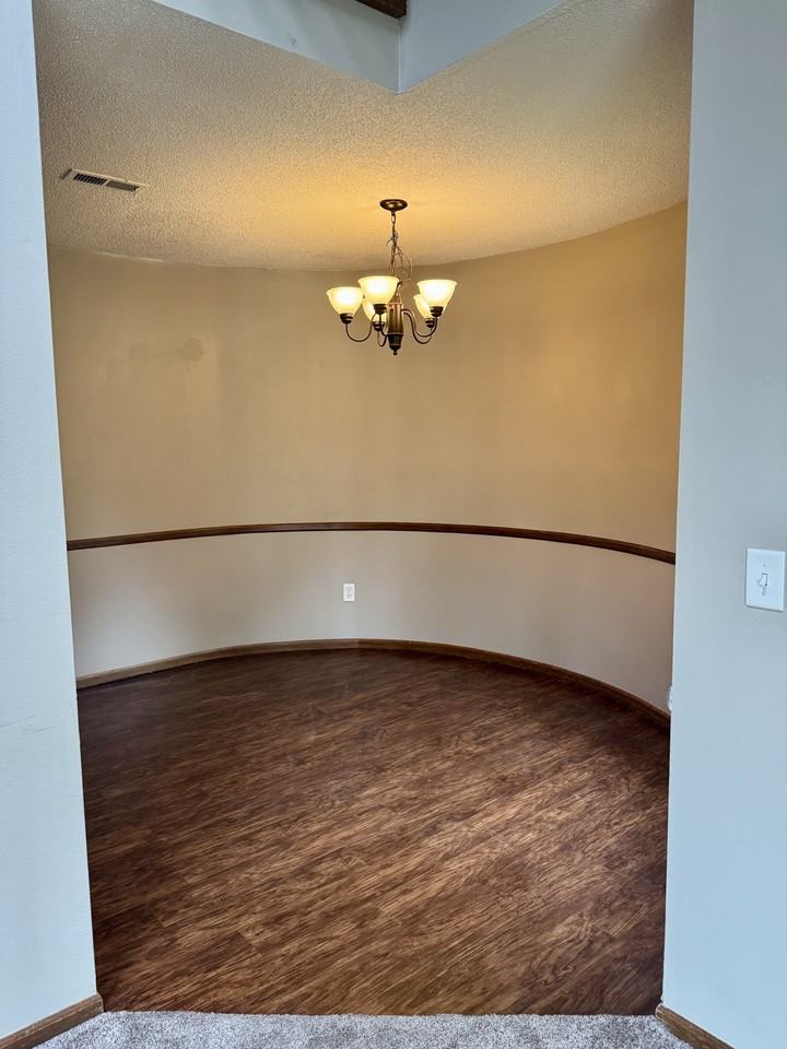 Stellhorn Rd #7819 - Photo 4 of 32