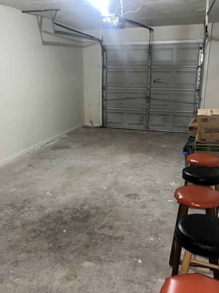 4849 Plymouth Trce #2 - Photo 3 of 15