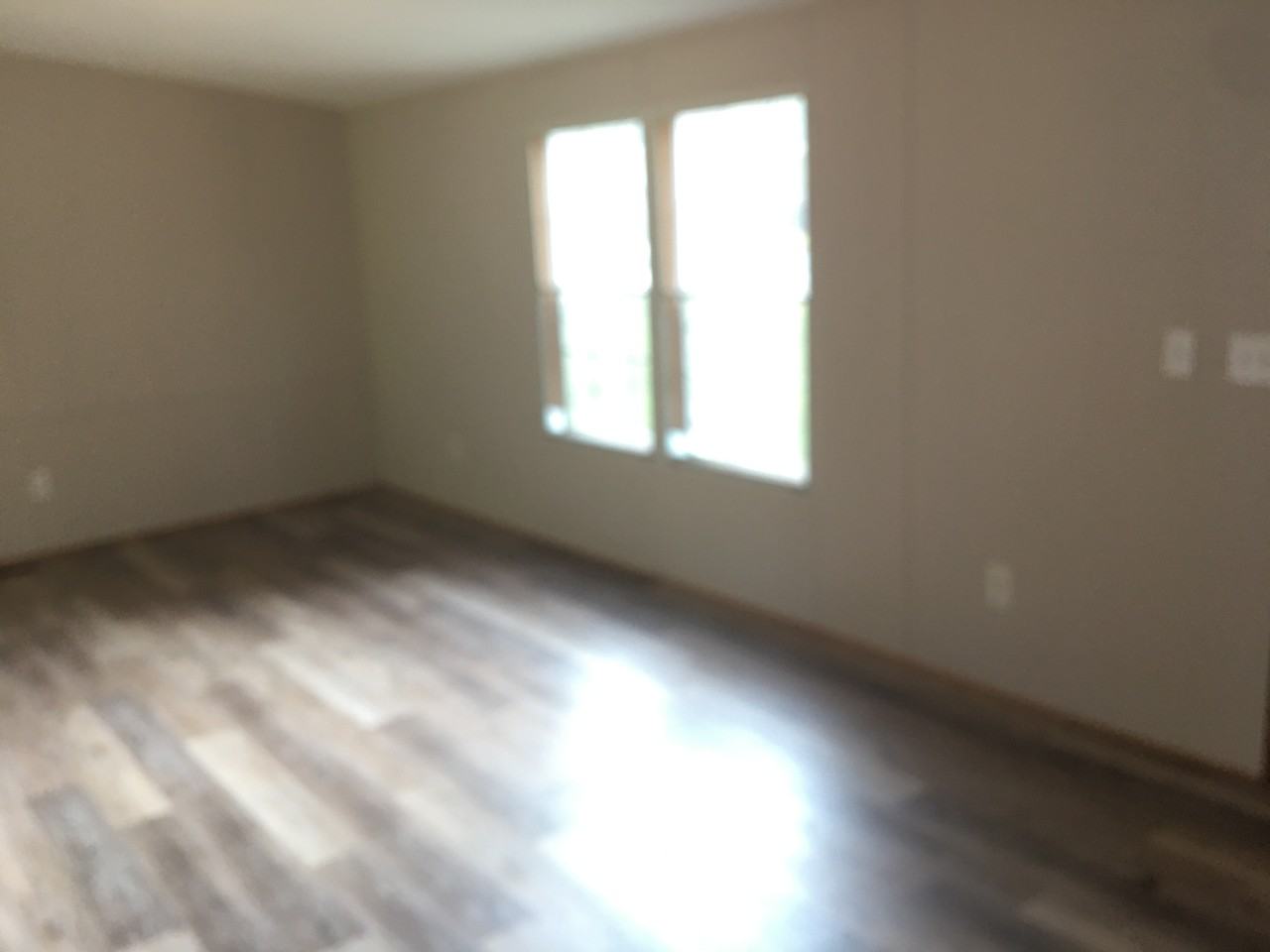 476 Sharpe St #NA - Photo 5 of 17