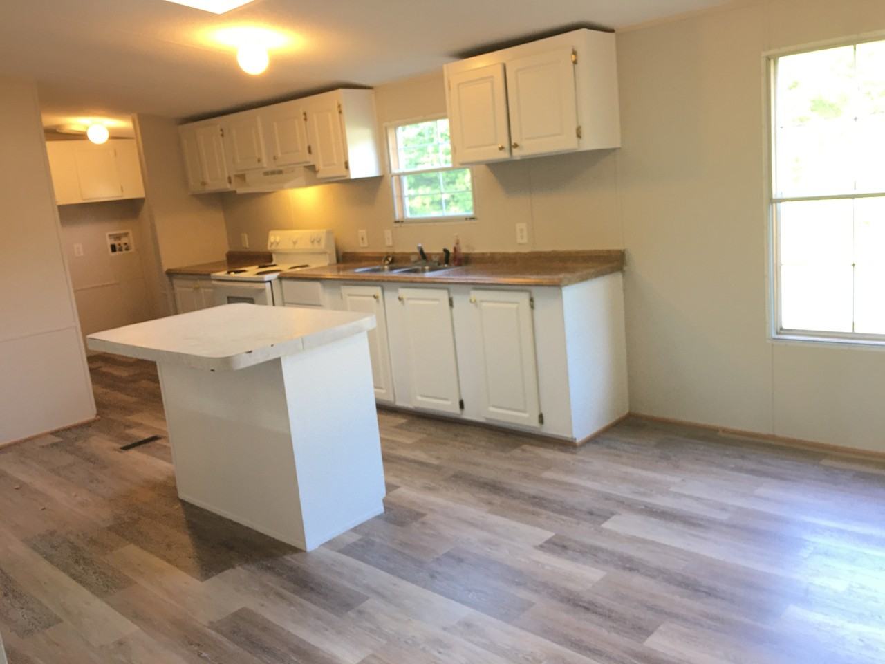 476 Sharpe St #NA - Photo 7 of 17