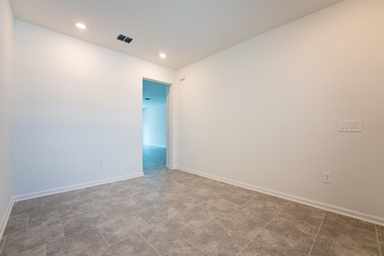 7464 Stone Creek Trl #1 - Photo 5 of 8