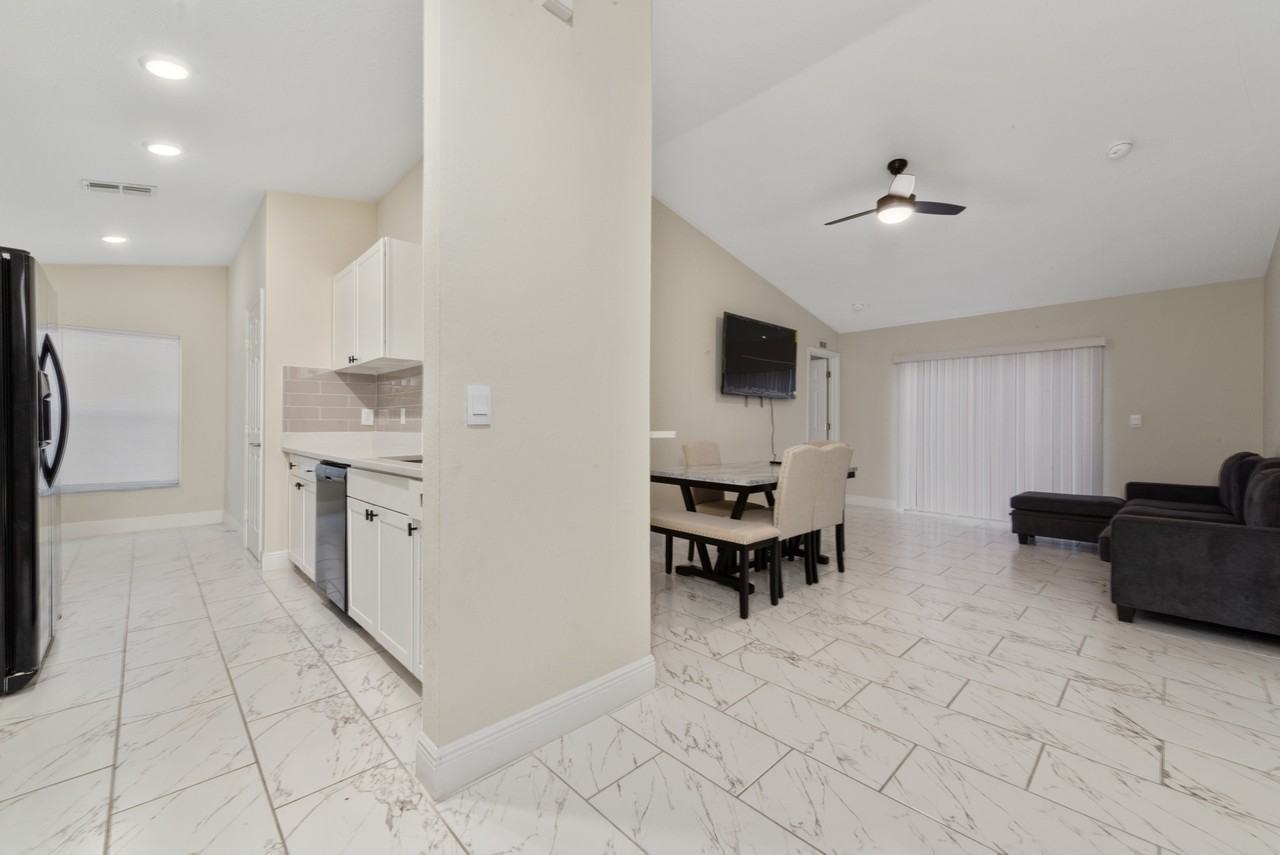 1246 Westwinds Dr #1 - Photo 6 of 28