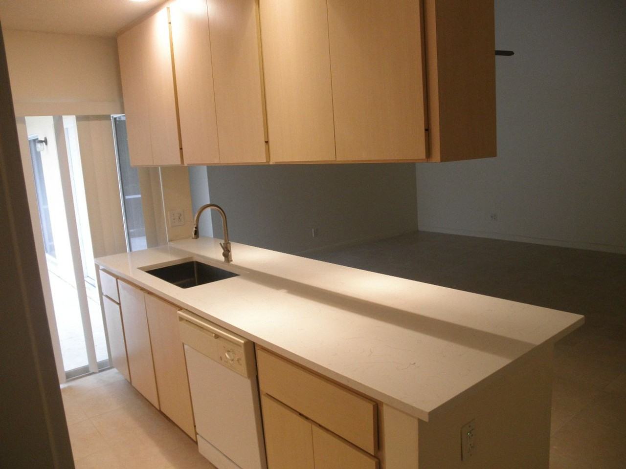 9124 Sun Terrace Cir - Photo 6 of 13