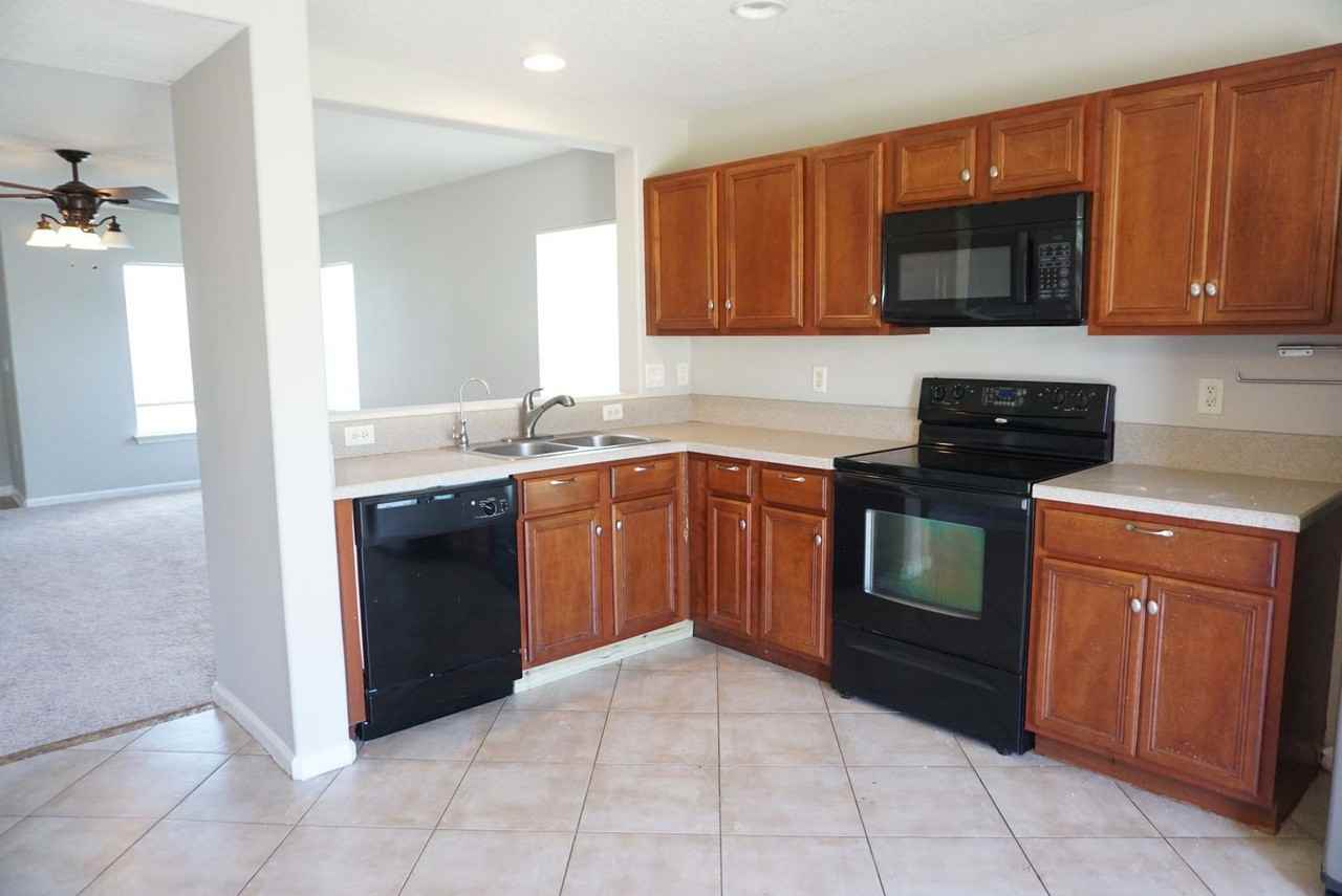 76137 Long Pond Loop - Photo 6 of 15