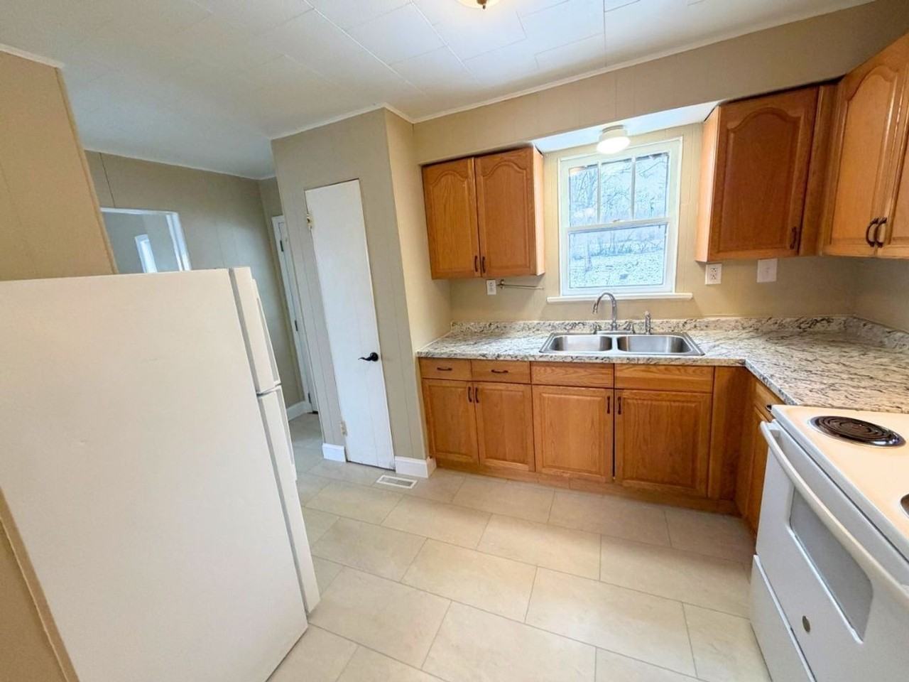 1200 Courtland Rd - Photo 7 of 18