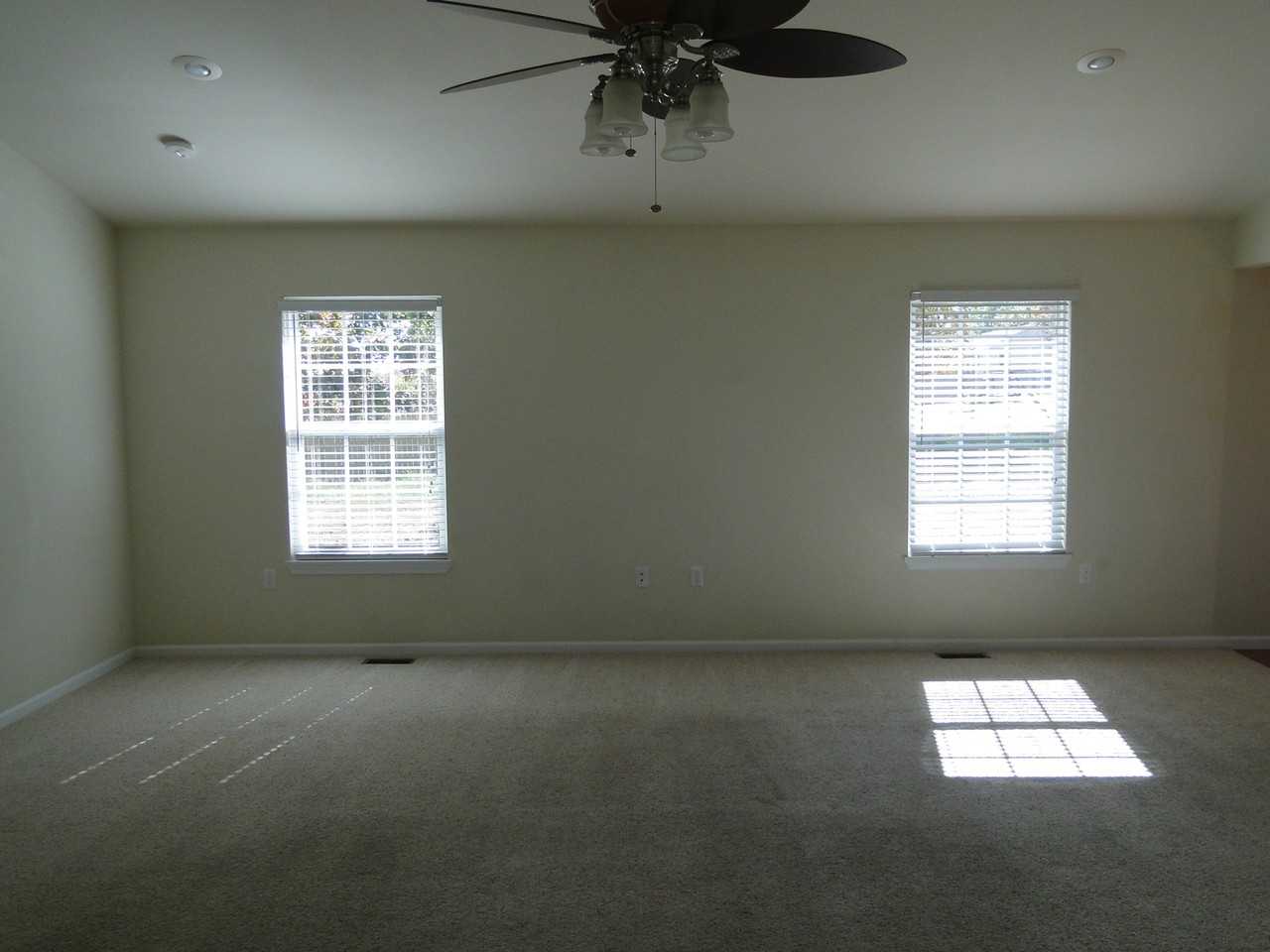 19037 Ladera Rd - Photo 3 of 14